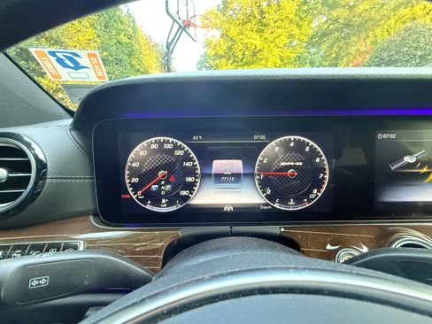 Used 2018 Mercedes-Benz E 43 AMG 4MATIC Sedan image 16