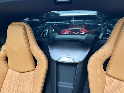 Used 2024 Chevrolet Corvette Z06 w/ Battery Protection Package image 22