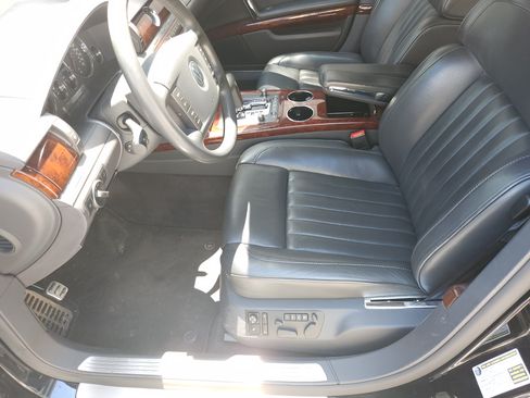 Used 2005 Volkswagen Phaeton W12 AWD/4WD image 15