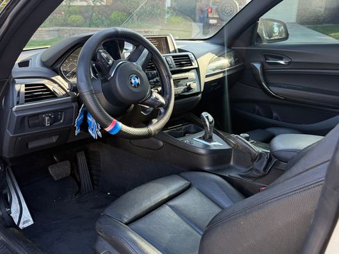 Used 2015 BMW M235i Coupe image 10