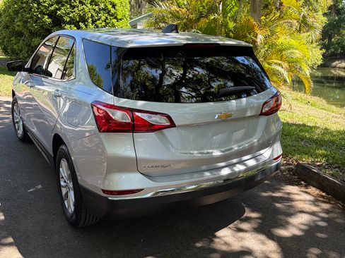 Used 2020 Chevrolet Equinox LT image 11