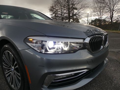 Used 2018 BMW 540i image 27