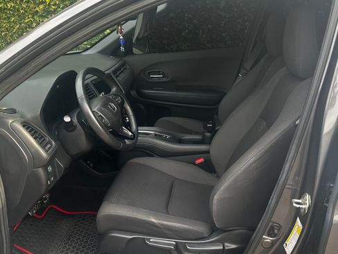 Used 2019 Honda HR-V Sport image 31