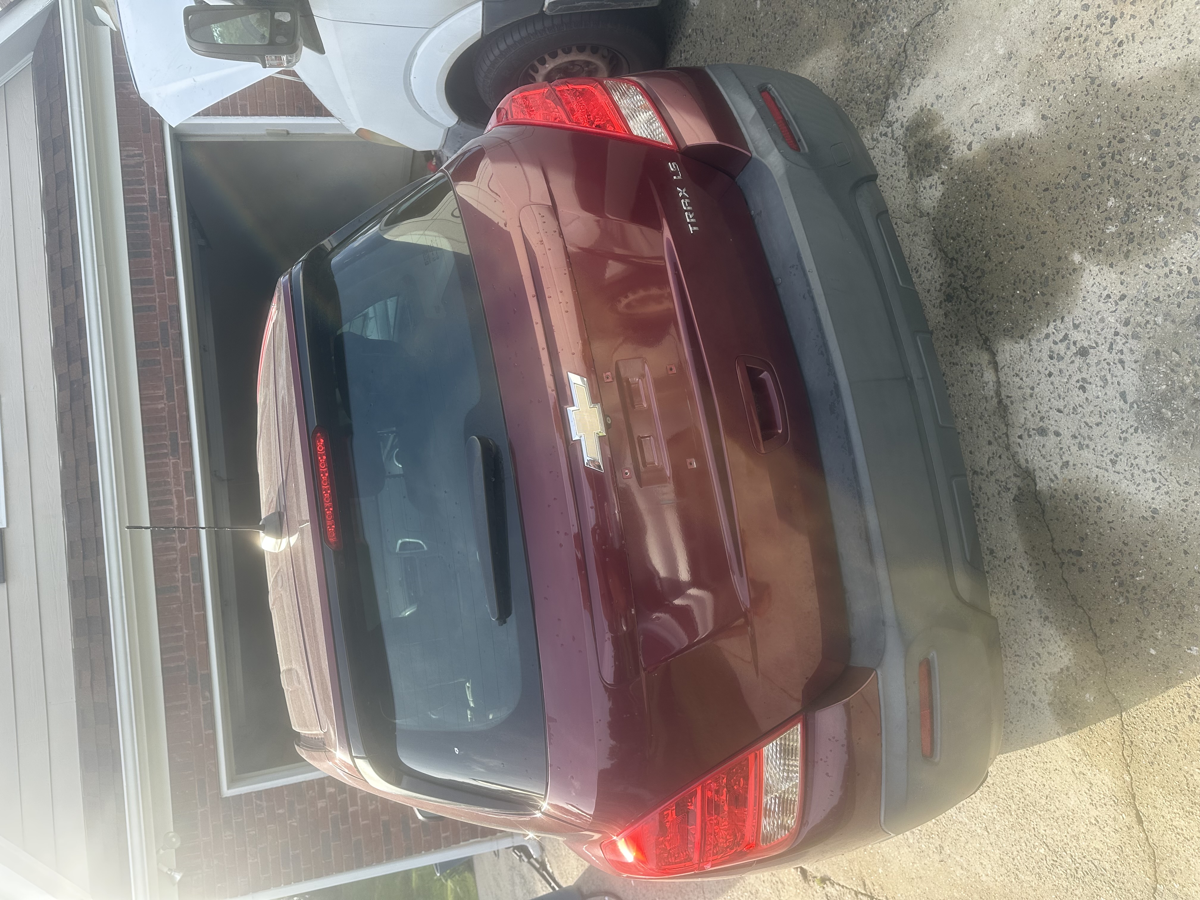 Used 2016 Chevrolet Trax LS FWD image 2
