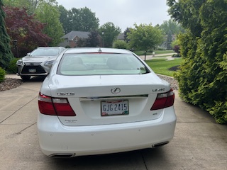 Used 2009 Lexus LS 460 AWD image 2