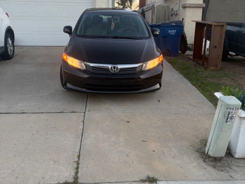 Used 2012 Honda Civic EX-L image 10