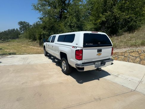 Used 2018 Chevrolet Silverado 2500 LT w/ All Star Edition image 5