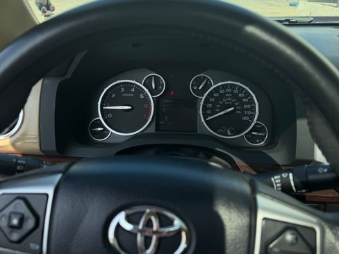 Used 2015 Toyota Tundra Limited RWD image 4