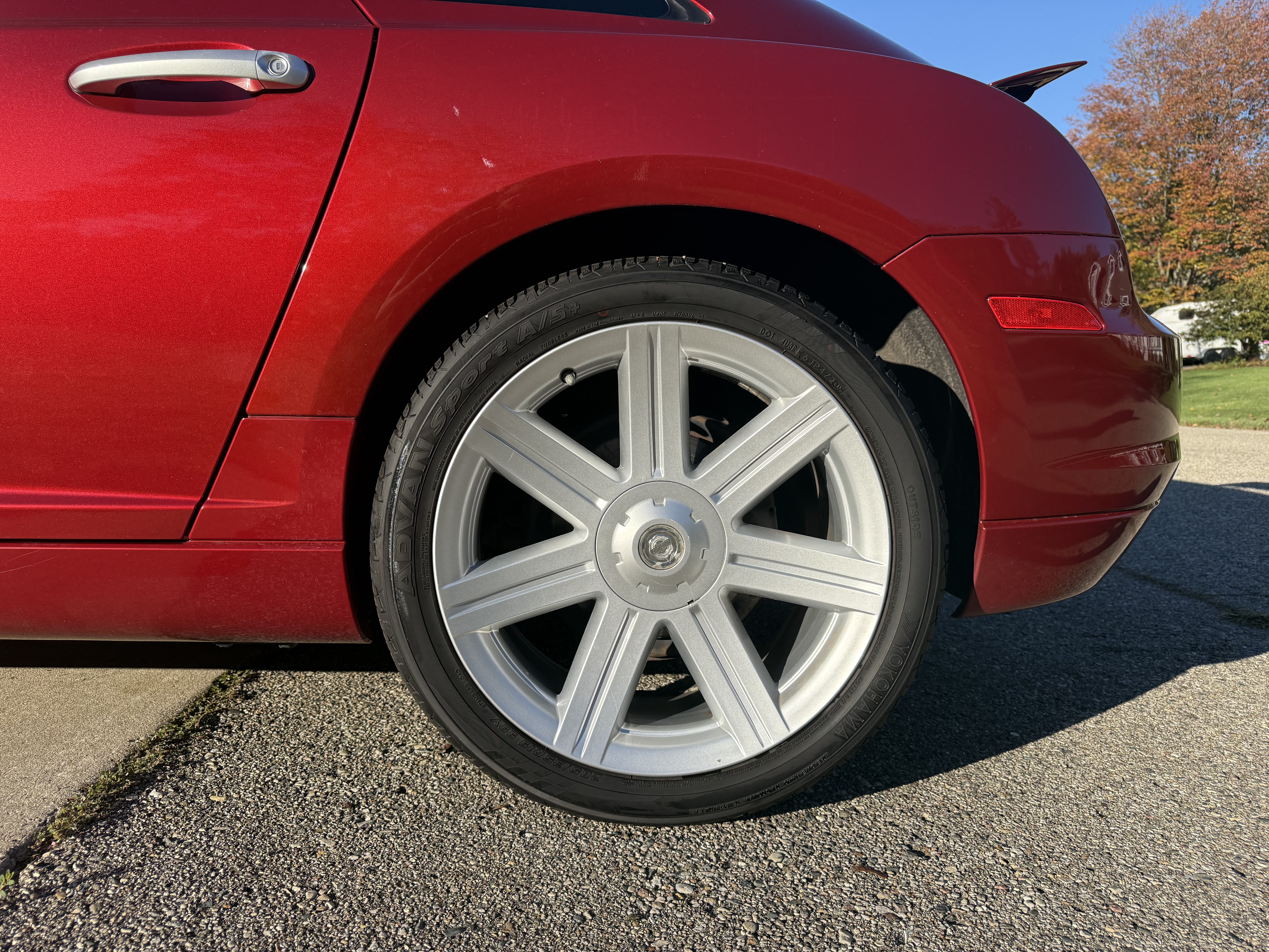 Used 2005 Chrysler Crossfire Limited RWD image 20