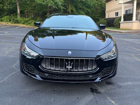 Used 2018 Maserati Ghibli RWD image 10