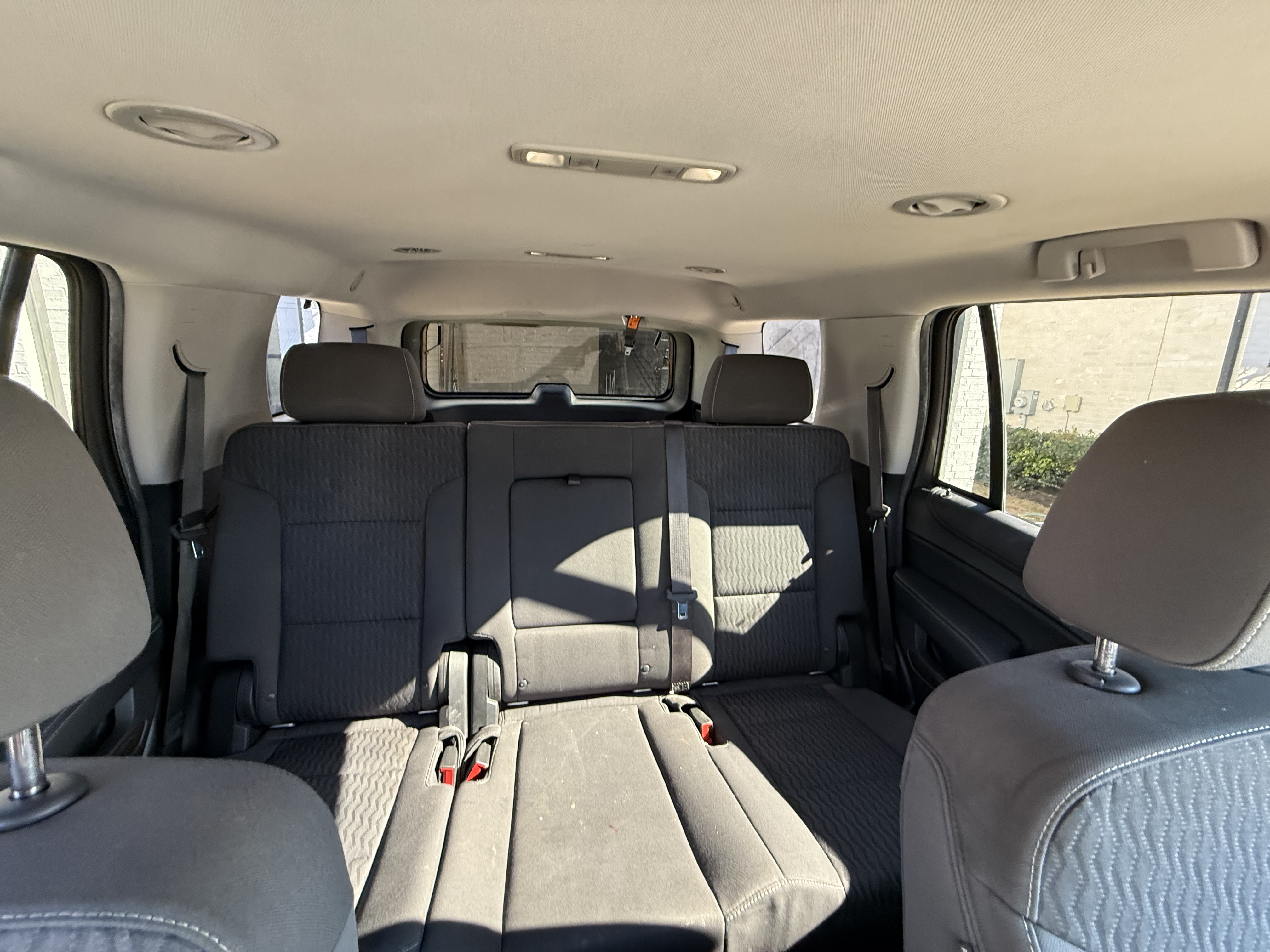 Used 2018 Chevrolet Tahoe LS RWD image 17