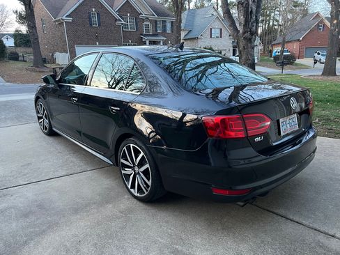 Used 2013 Volkswagen Jetta GLI Autobahn image 10