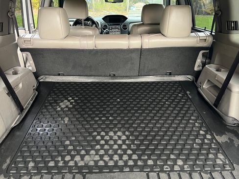 Used 2014 Honda Pilot Touring image 11