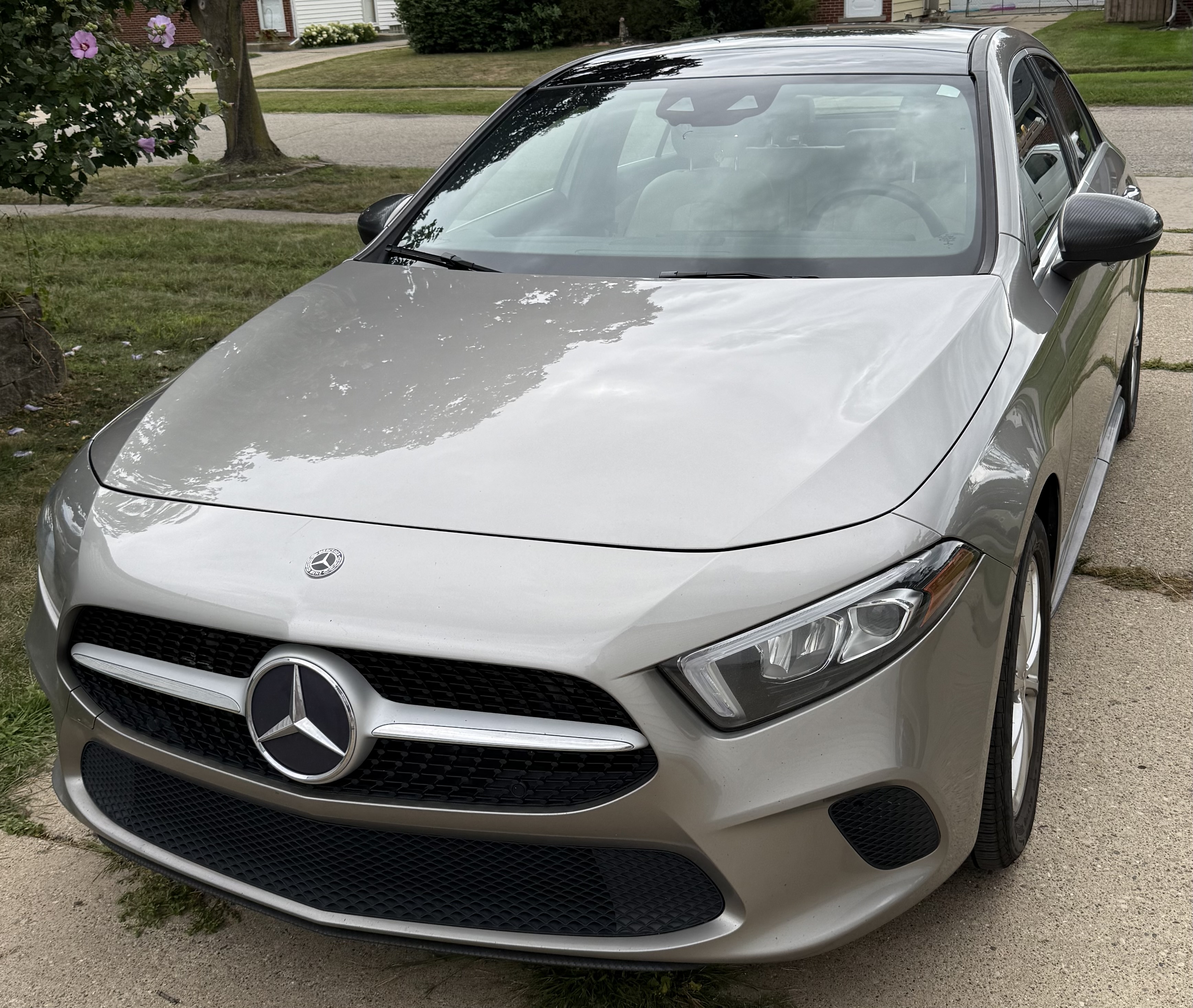 Used 2019 Mercedes-Benz A 220 4MATIC image 1