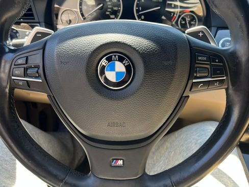 Used 2013 BMW 550i Sedan image 23