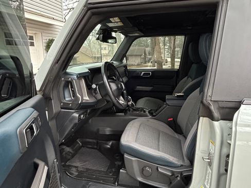 Used 2022 Ford Bronco Outer Banks w/ Sasquatch Package image 12