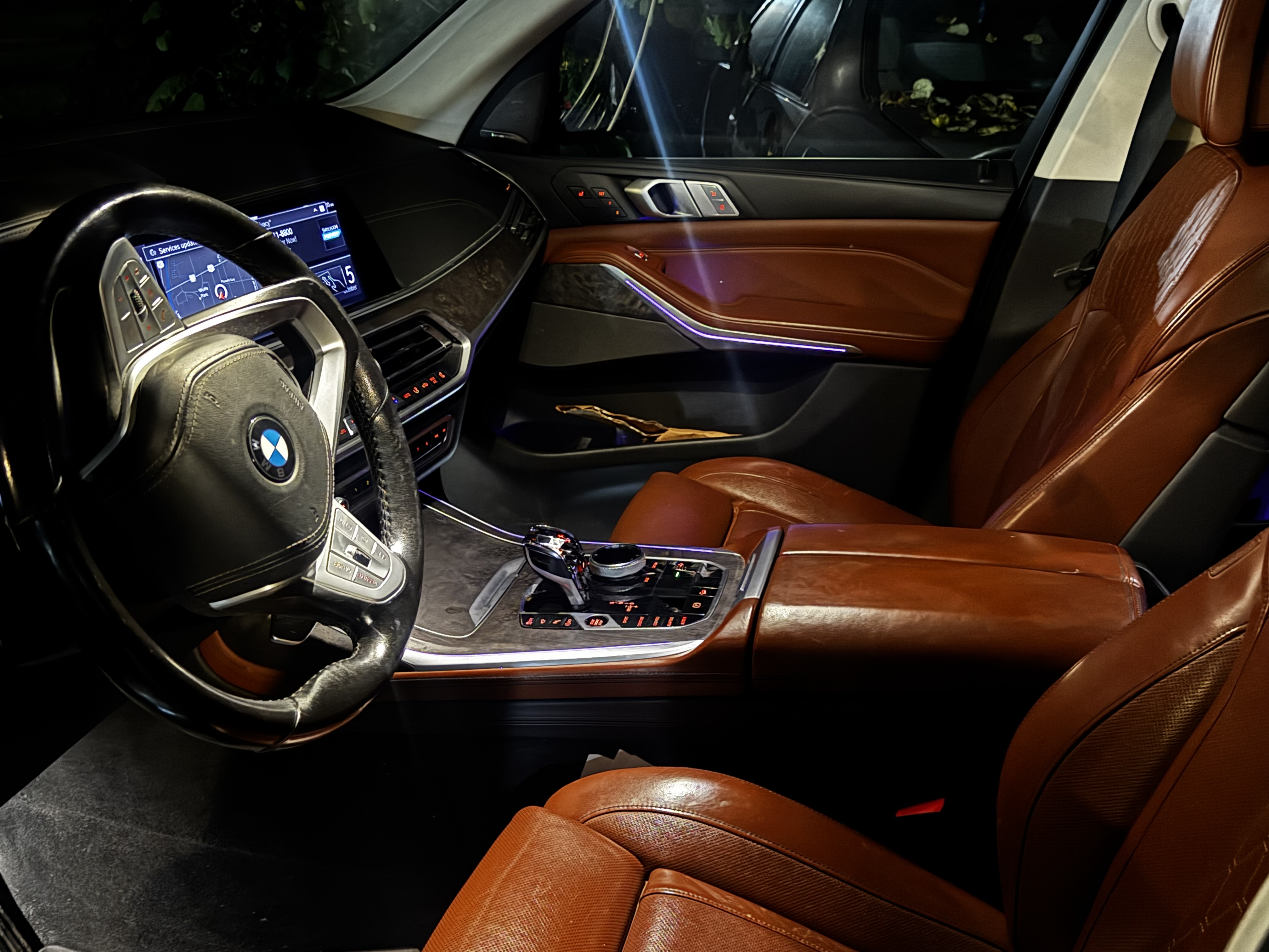 Used 2020 BMW X7 xDrive40i w/ Executive Package AWD/4WD image 4