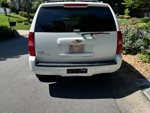 Used 2007 Chevrolet Tahoe LT w/ LT Preferred Equipment Group RWD image 1