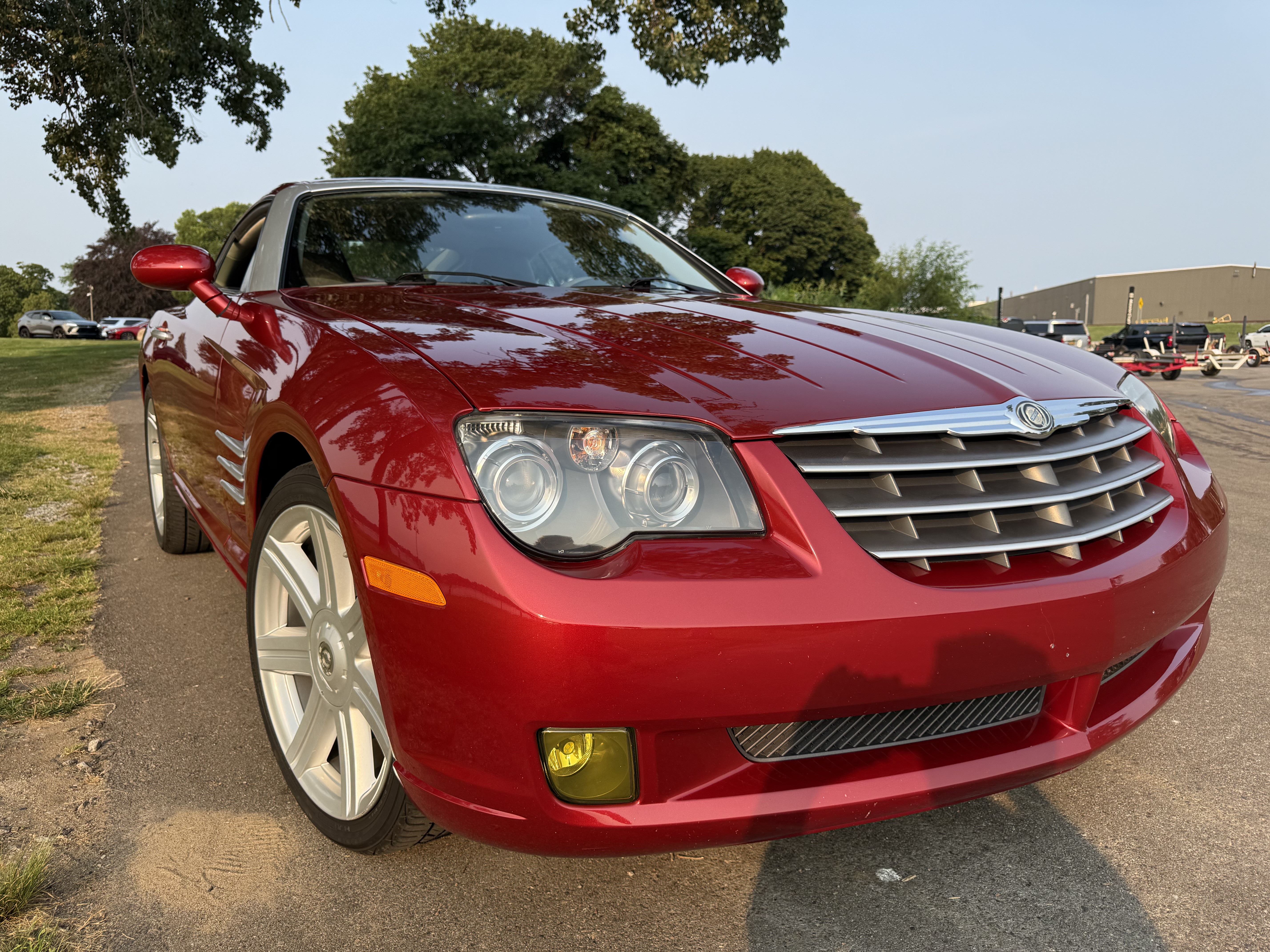 Used 2005 Chrysler Crossfire Limited RWD image 2