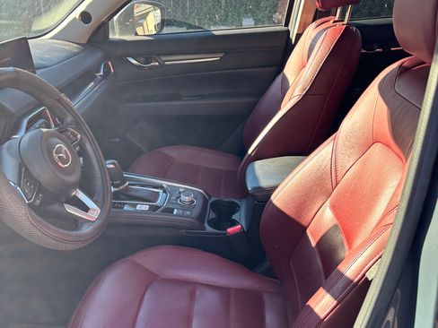 Used 2021 MAZDA CX-5 Carbon Edition image 5