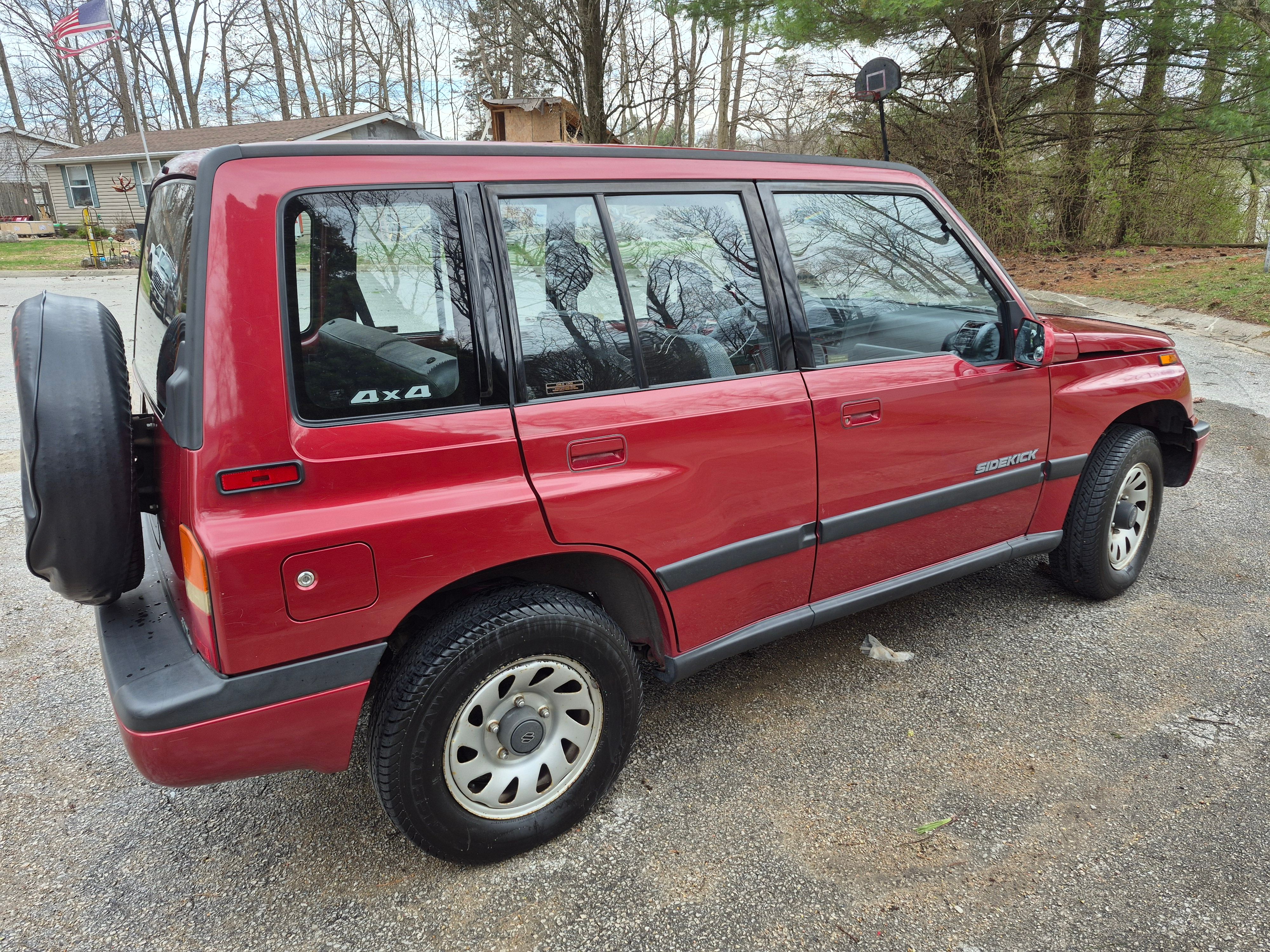 Used 1995 Suzuki Sidekick JX AWD/4WD image 4