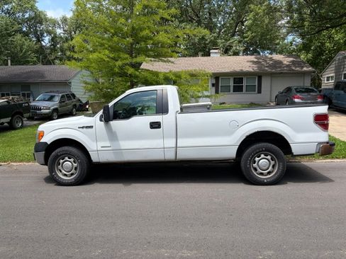 Used 2013 Ford F150 XL w/ HD Payload Pkg RWD image 8
