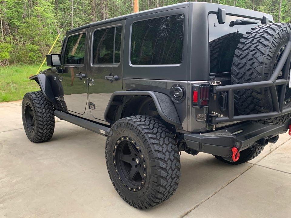Used 2017 Jeep Wrangler Unlimited Sport w/ Quick Order Package 24S AWD/4WD image 9