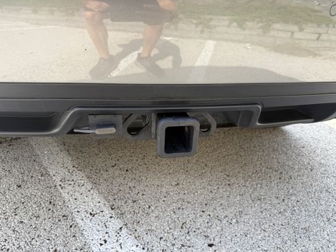 Used 2012 Porsche Cayenne S image 5