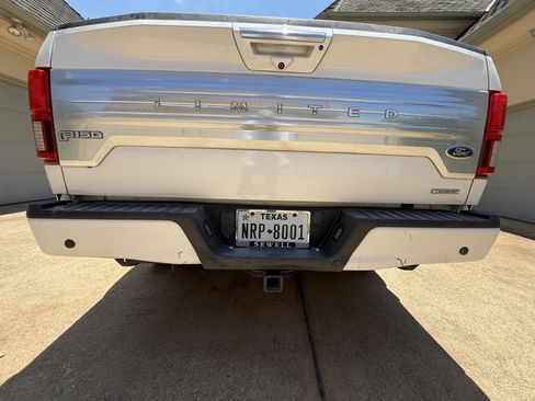 Used 2018 Ford F150 Limited w/ Trailer Tow Package AWD/4WD image 9