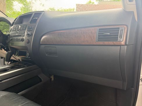Used 2009 Nissan Armada LE AWD/4WD image 12