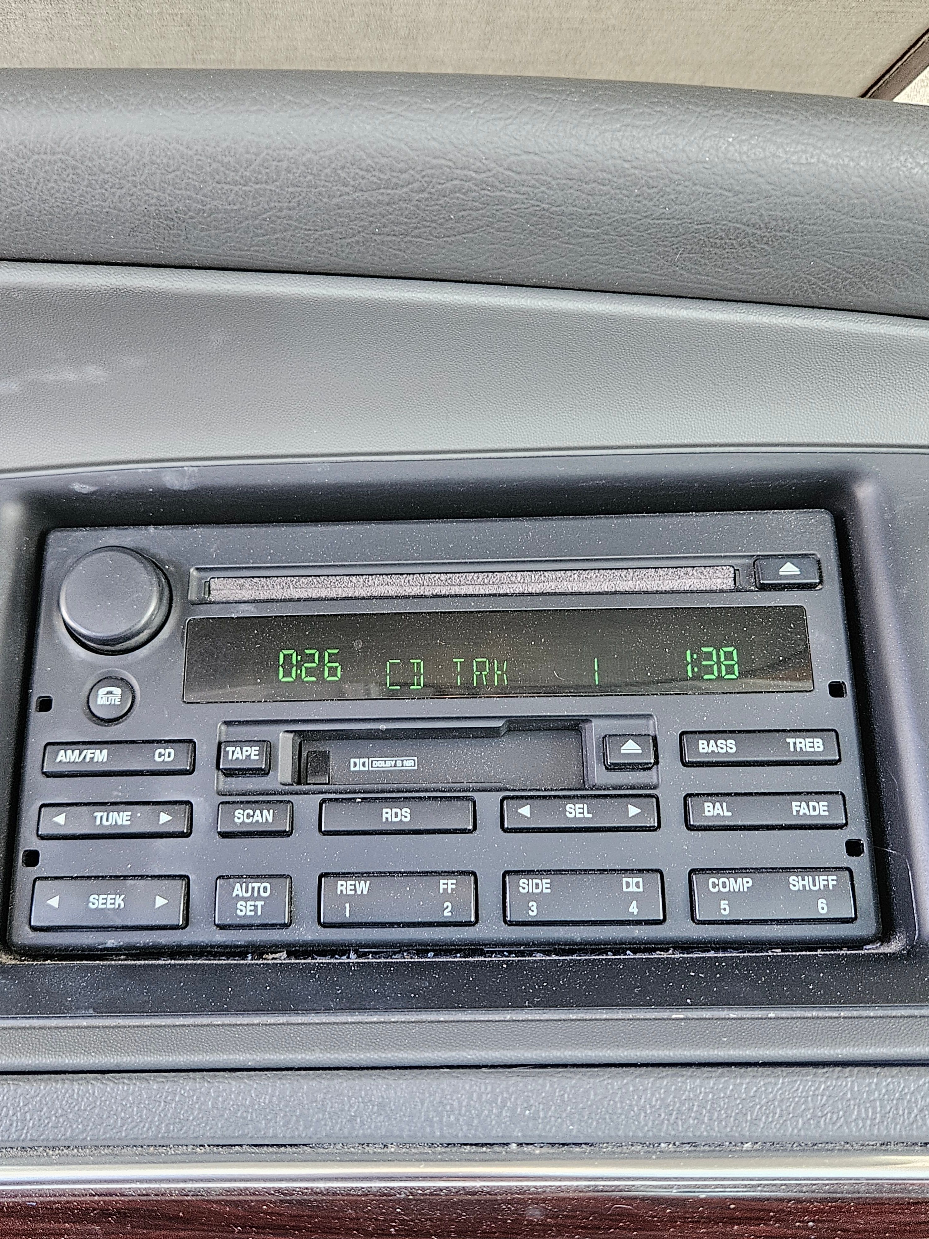 Used 2004 Mercury Grand Marquis LS RWD image 10