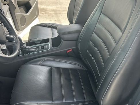 Used 2018 Ford Escape SEL image 8