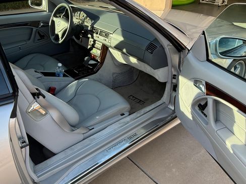 Used 2001 Mercedes-Benz SL 500 image 8