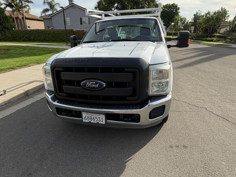 Used 2014 Ford F250 XL w/ Power Equipment Group image 13