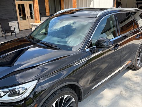 Used 2020 Lincoln Aviator Reserve w/ Equipment Group 202A AWD/4WD image 11