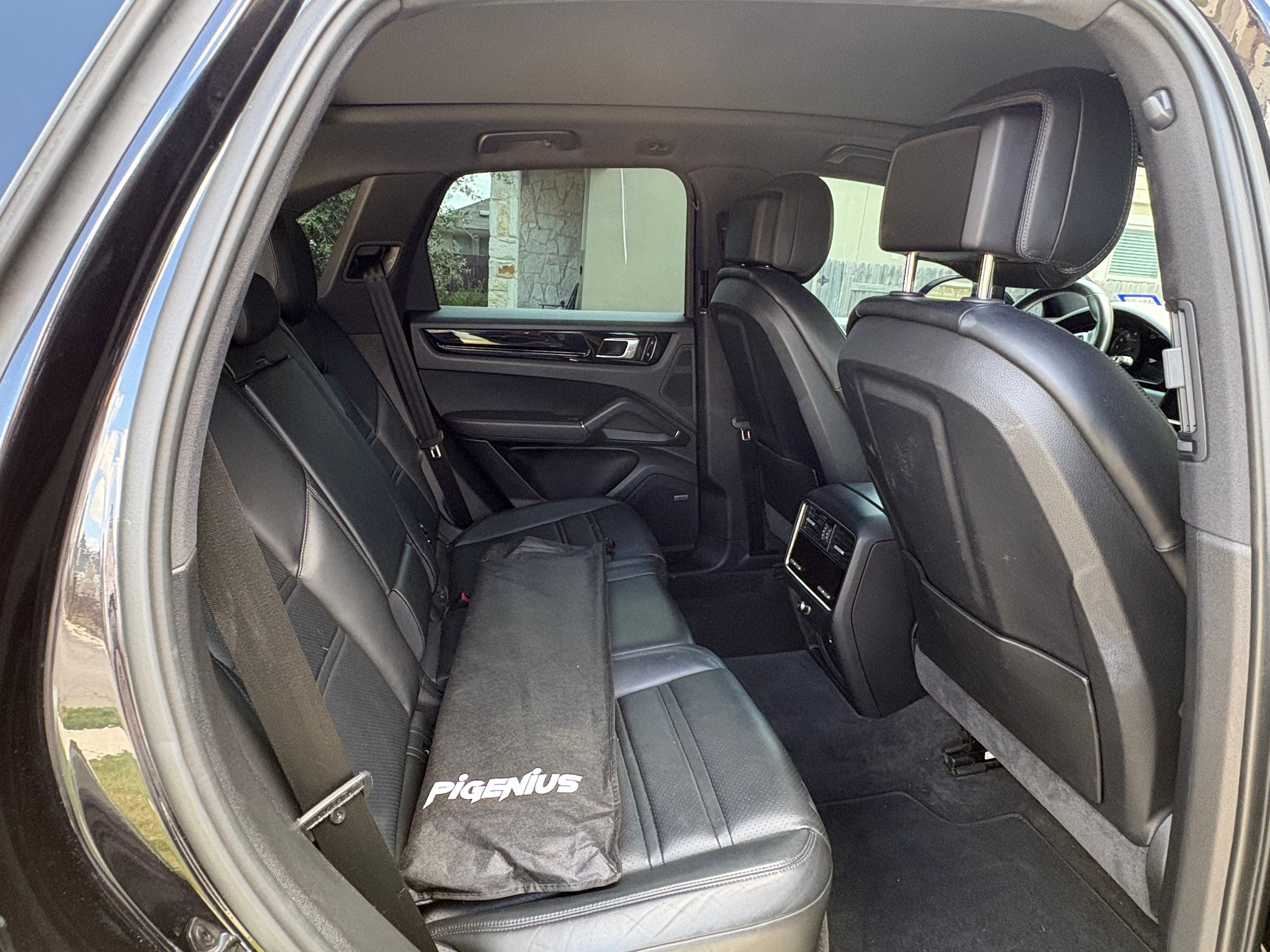 Used 2020 Porsche Cayenne S AWD/4WD image 13