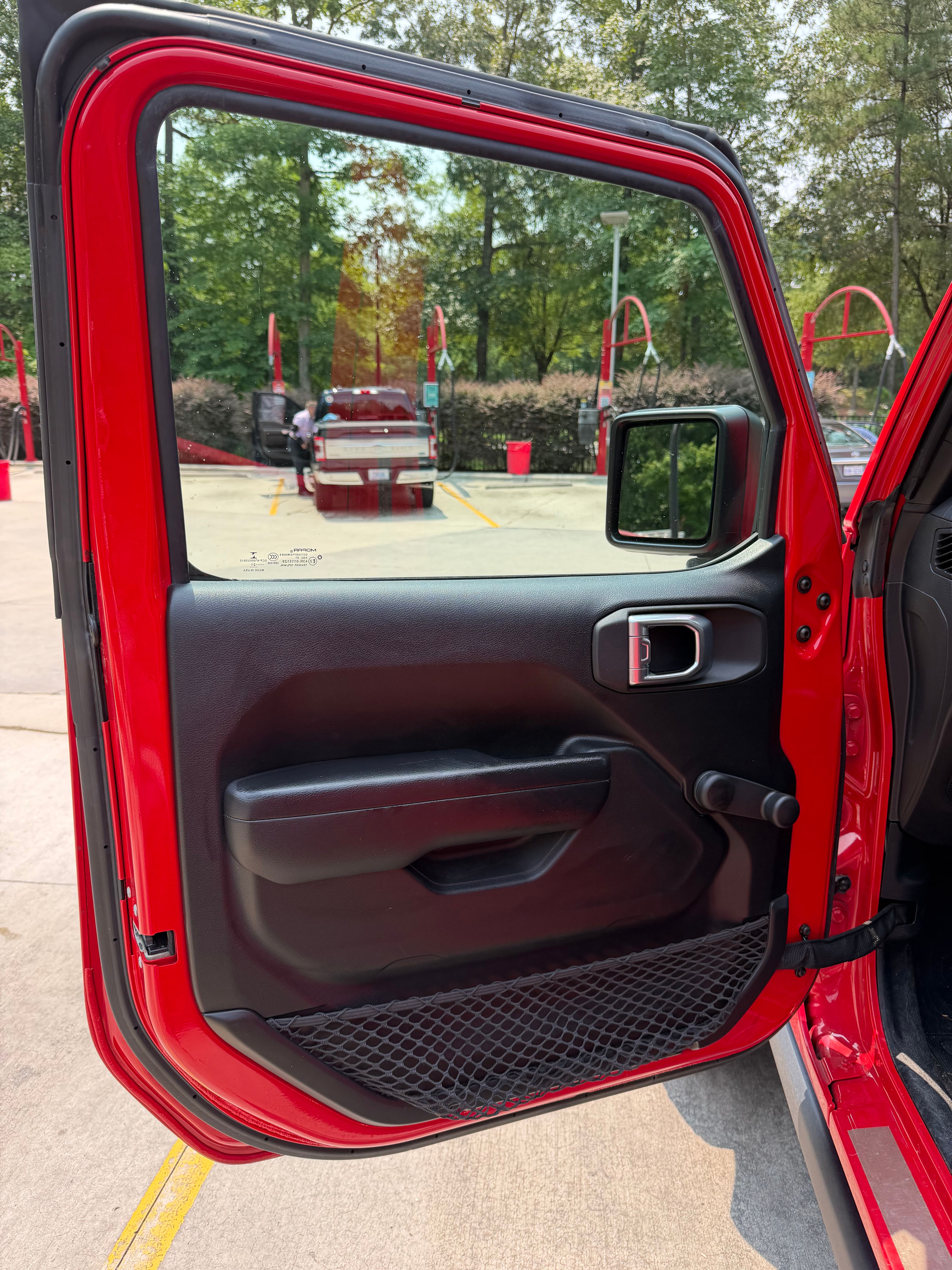 Used 2021 Jeep Wrangler Unlimited Sport AWD/4WD image 25