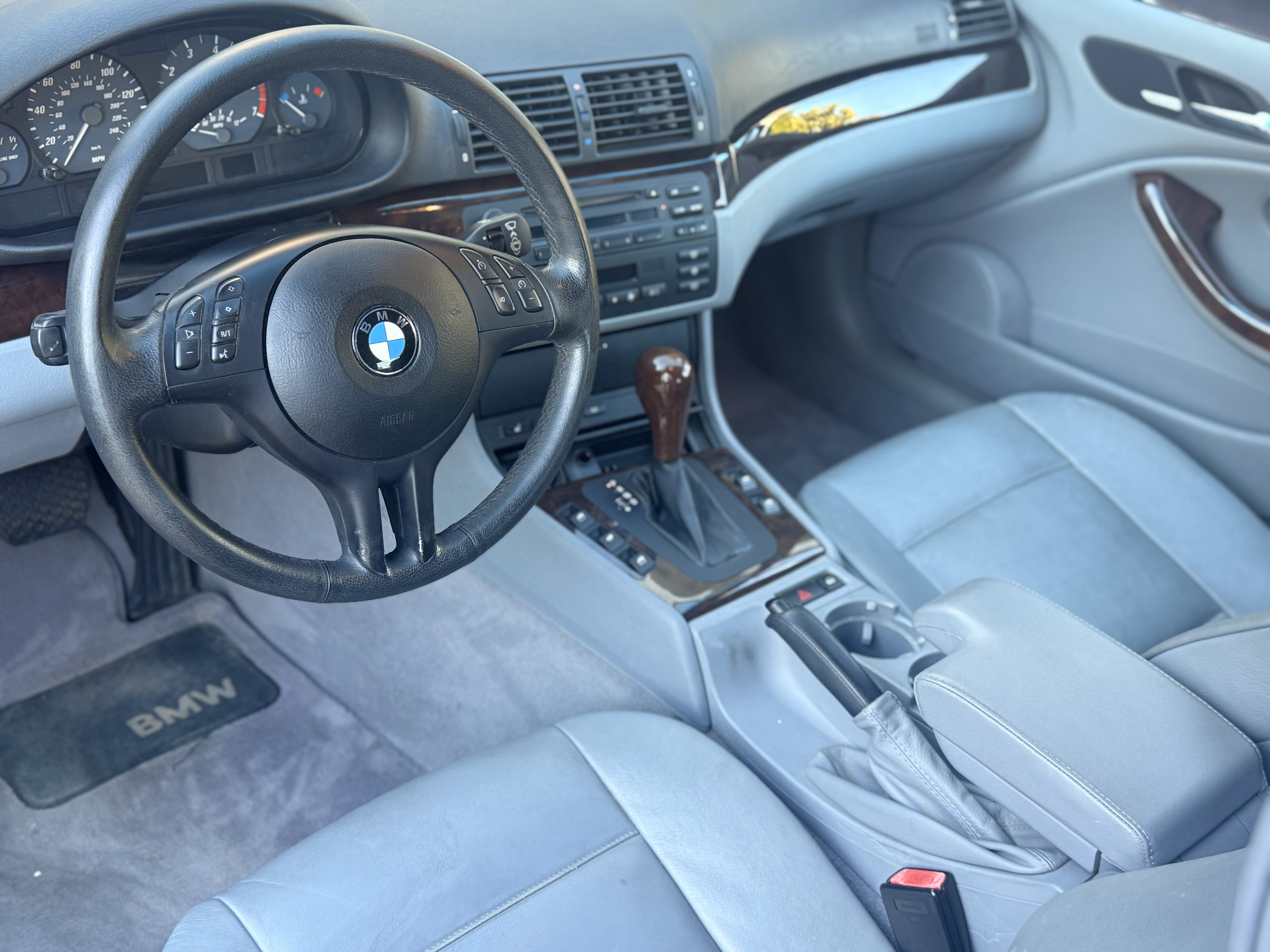 Used 2002 BMW 325Ci Convertible RWD image 5