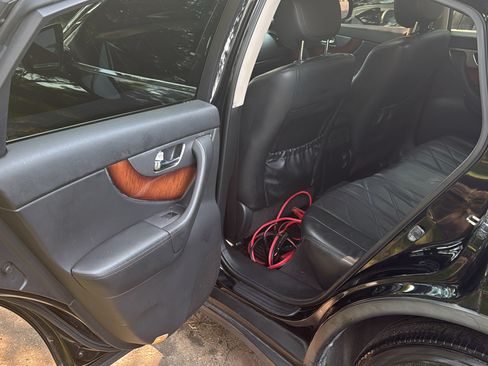 Used 2012 INFINITI FX50 AWD image 6