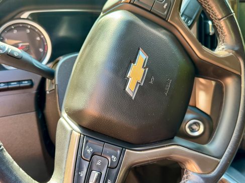 Used 2021 Chevrolet Silverado 3500 High Country image 22