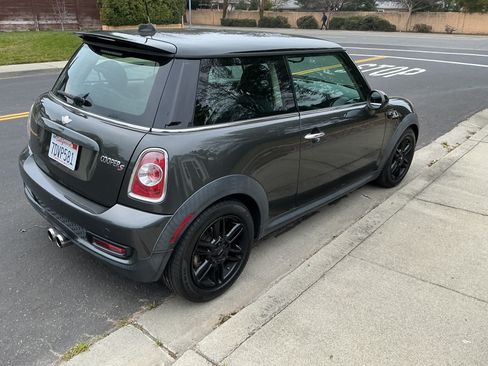 Used 2013 MINI Cooper S image 8