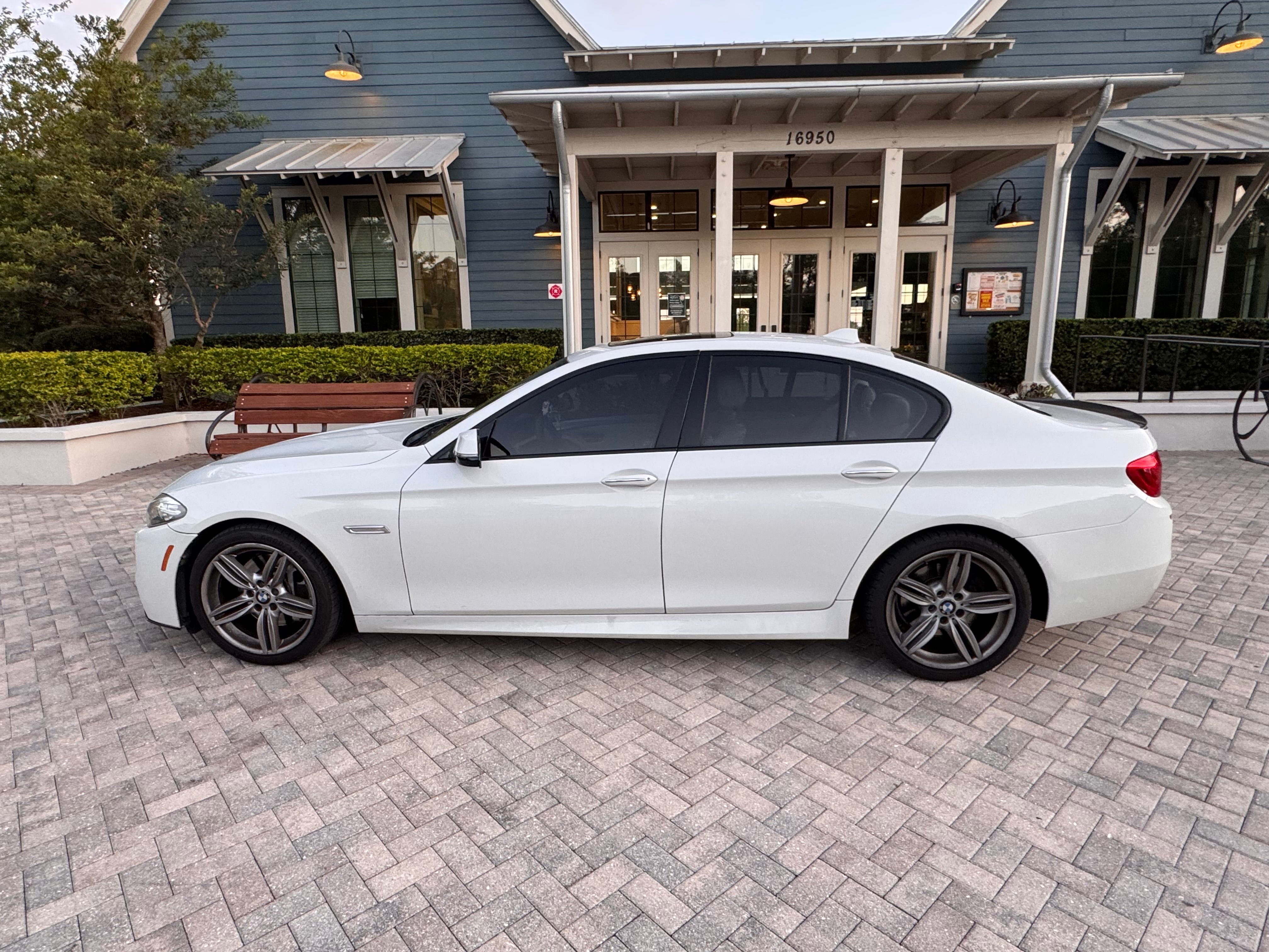 Used 2014 BMW 535i Sedan RWD image 9