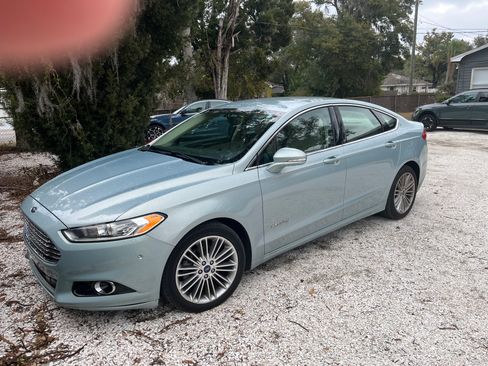 Used 2014 Ford Fusion SE w/ Equipment Group 502A image 1