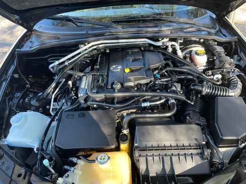 Used 2012 MAZDA MX-5 Miata Grand Touring image 9