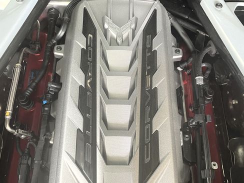 Used 2023 Chevrolet Corvette Stingray Preferred Cpe w/ Z51 Performance Package image 8