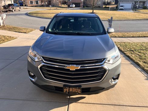 Used 2021 Chevrolet Traverse LT image 4