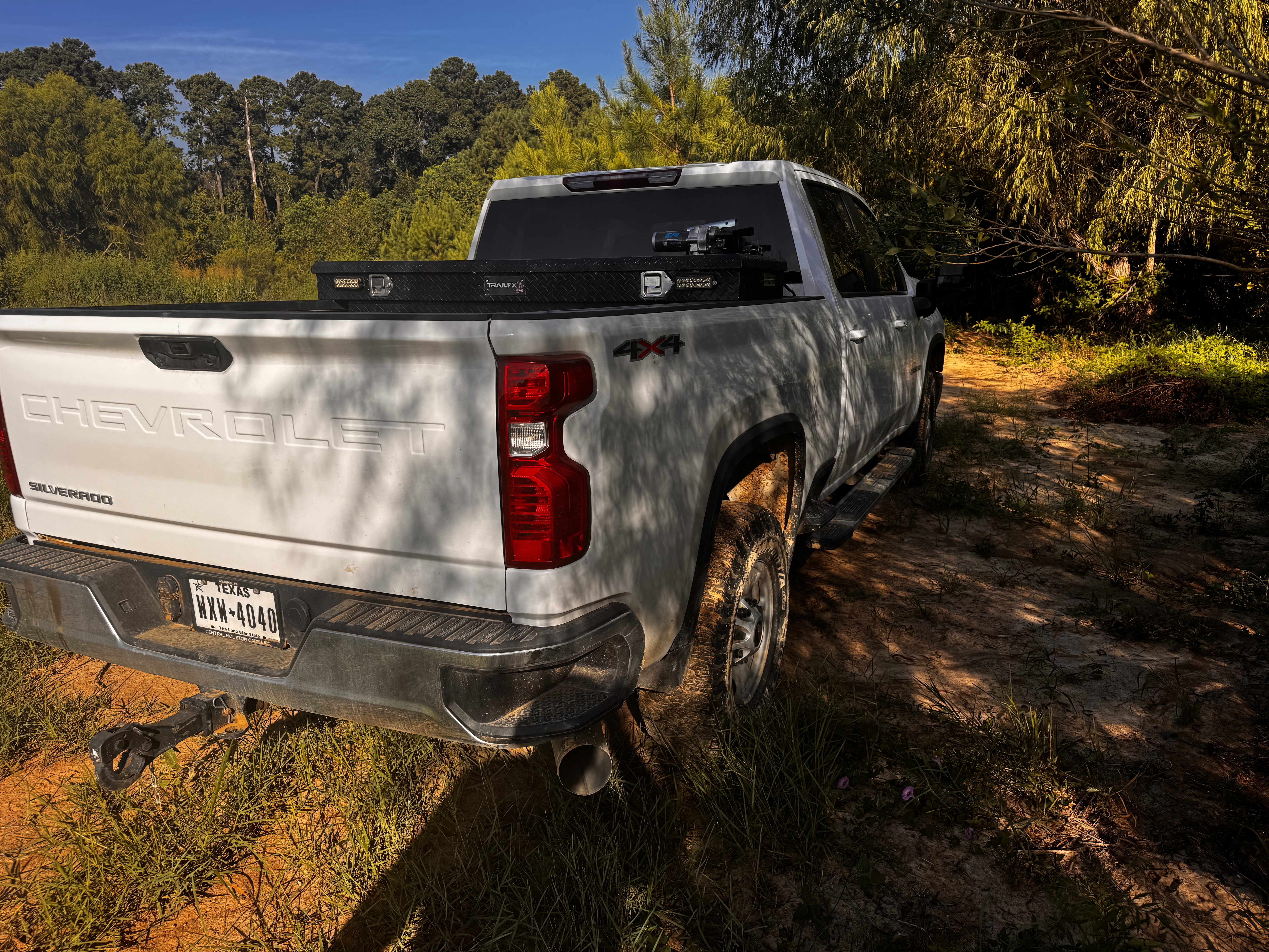 Used 2024 Chevrolet Silverado 2500 LT AWD/4WD image 9