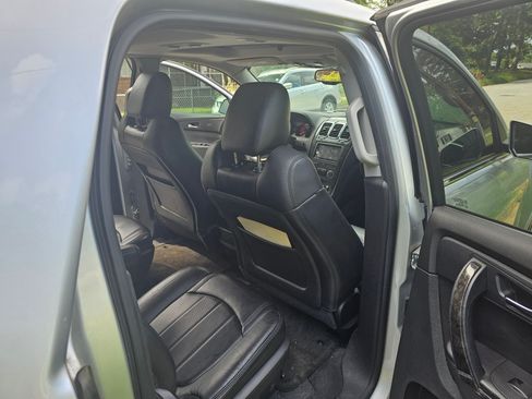 Used 2012 GMC Acadia Denali FWD image 11