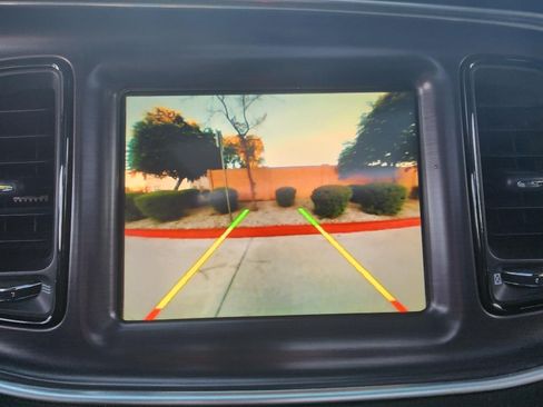 Used 2015 Dodge Challenger R/T Plus image 17