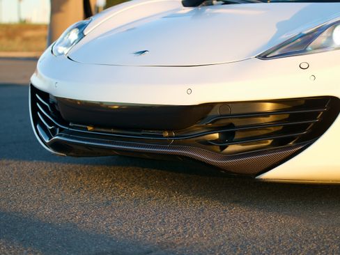 Used 2013 McLaren MP4-12C Spider image 15